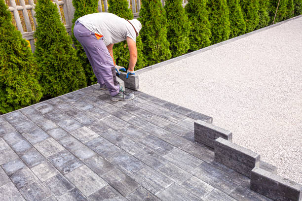 Best Commercial Driveway Pavers  in Lincoln Center, KS
