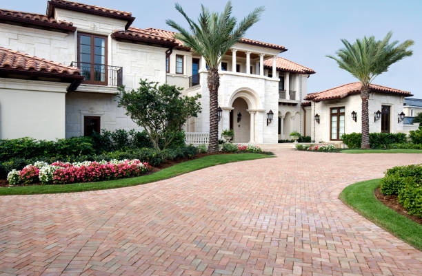 Best Driveway Pavers Cost  in Lincoln Center, KS
