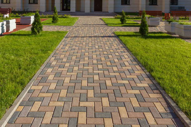 Driveway Pavers for Homes in Lincoln Center, KS